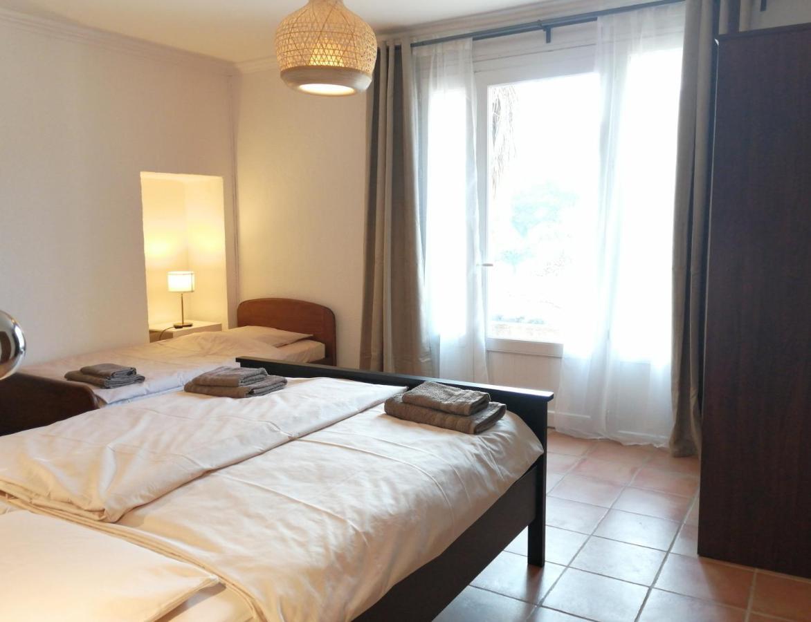 Apartament Les 3 Hirondelles Pont-Saint-Esprit Zewnętrze zdjęcie